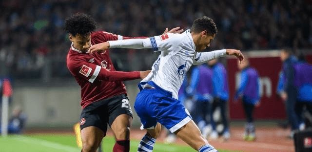 义在记分牌 义在记分牌